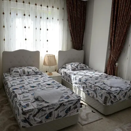 Panaroma Villalari فيلة *